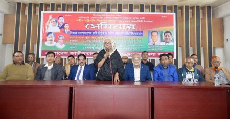 উন্নয়নের গল্পে পেট ভরে না/