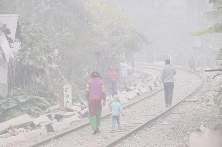যশোরে মৃদু শৈত্যপ্রবাহ অব্যাহত