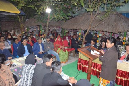 ইংরেজি বিতর্ক-নাটকে ভিতু শিক্ষার্থীদের বাজিমাত!