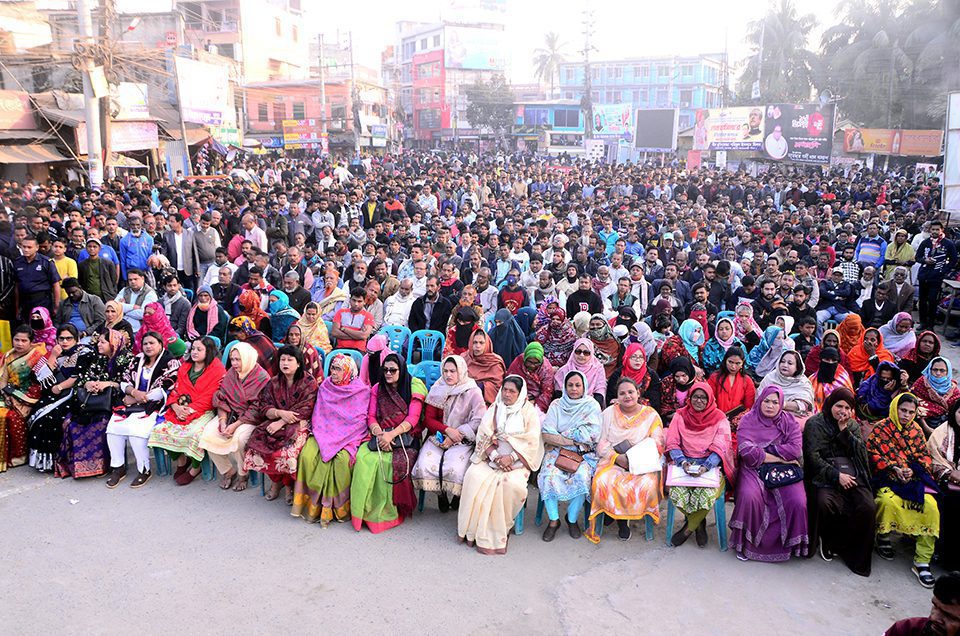 যশোর শহরের দড়াটানা ভৈরব চত্বরে সমাবেশ