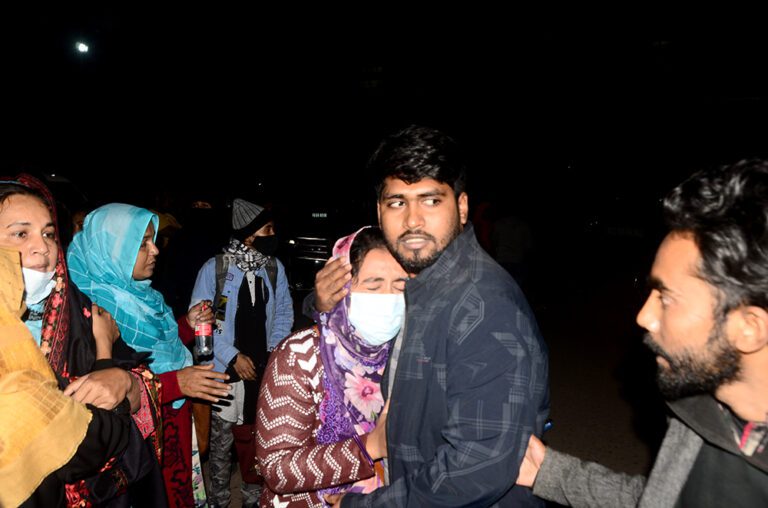 যশোরে ট্রাকে চাপায় যবিপ্রবির শিক্ষার্থীসহ নিহত ৩