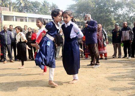 যশোরে সরকারি কর্মকর্তা ও কর্মচারী সন্তানদের ক্রীড়া সম্পন্ন