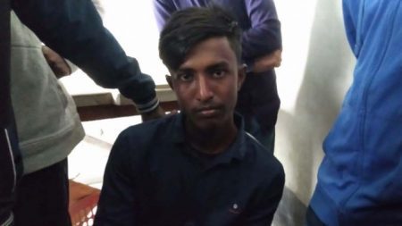 প্রেমিকের সাথে দেখা করতে এসে প্রেমিকার মৃত্যু, পুলিশ হেফাজতে