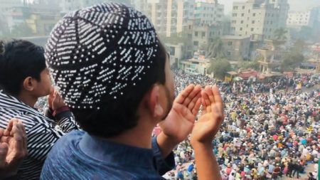 আখেরি মোনাজাতে শেষ হলো এবারের বিশ্ব ইজতেমা