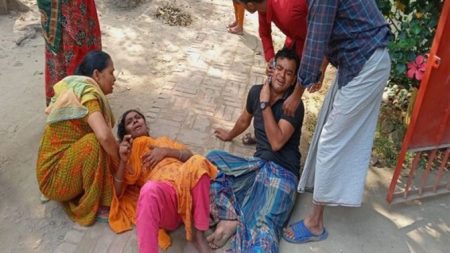 গাজীপুরে কেক-পেটিস খেয়ে মারা গেল ২ বোন