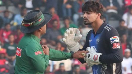 আম্পায়ারের সঙ্গে বিতর্ক, জরিমানা গুনলেন সোহান