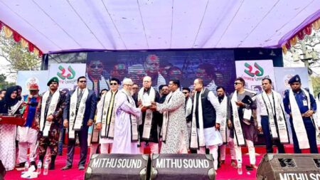 বেনাপোল-পেট্রাপোল নো-ম্যান্সল্যান্ডে অনুষ্ঠিত হয়েছে দু‘বাংলার ভাষা প্রেমীদের মিলন মেলা