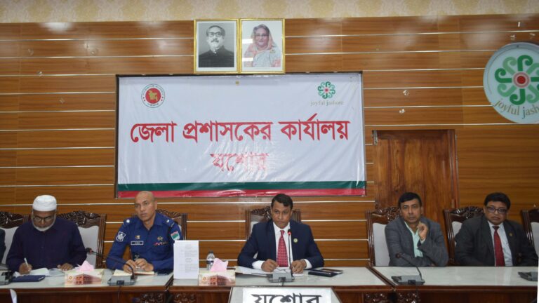 বাজার মনিটরিং জোরদারের নির্দেশ যশোরের ডিসির