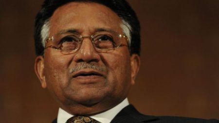 পাকিস্তানের সাবেক প্রেসিডেন্ট পারভেজ মোশাররফ মারা গেছেন