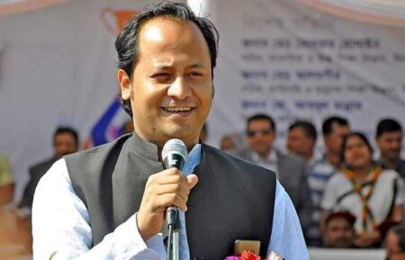 ভাষাগত দক্ষতা অর্জনে শিক্ষার্থীদের দুর্বলতা কাটাতে হবে: উপমন্ত্রী
