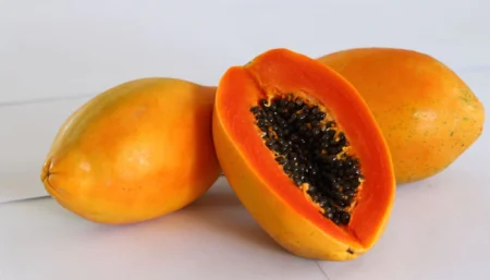 পেঁপে কখন খেলে ক্ষতি?