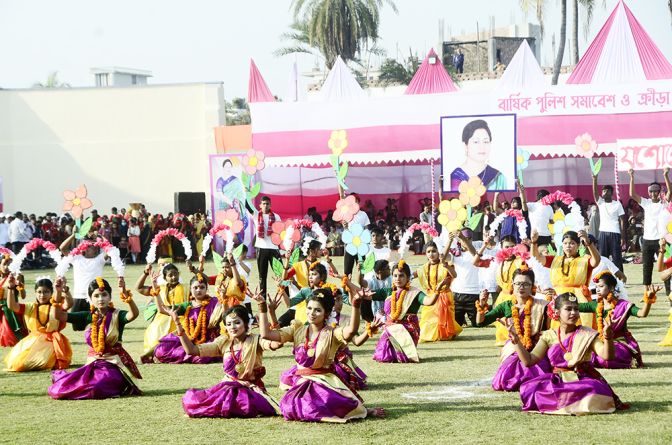 যশোরে বার্ষিক পুলিশ সমাবেশ ও ক্রীড়া প্রতিযোগিতা