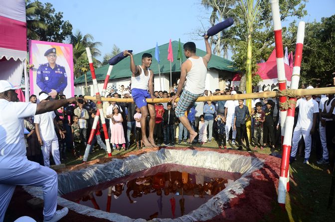 যশোরে বার্ষিক পুলিশ সমাবেশ ও ক্রীড়া প্রতিযোগিতা