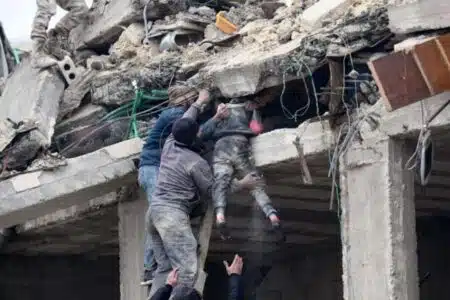 তুরস্ক-সিরিয়ায় নিহতের সংখ্যা ৪৫ হাজার ছাড়াল