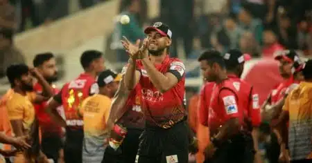 সাকিবকে হারিয়ে মাশরাফির সঙ্গী ইমরুল