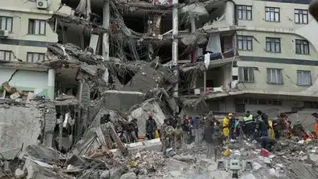 তুরস্ক-সিরিয়ায় মৃত্যু বেড়ে ১৫ হাজার ৮২৩