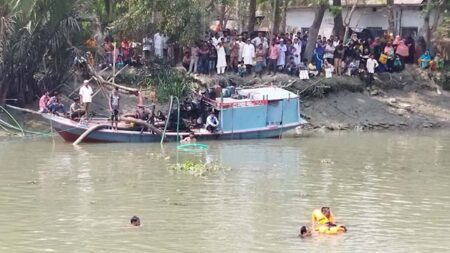 মোরেলগঞ্জে নিখোঁজ ড্রেজার শ্রমিকের লাশ উদ্ধার