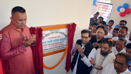 যশোর শহরতলীর শেখহাটী শফিয়ার রহমান মডেল একাডেমির নব-নির্মিত চার তলা বিশিষ্ট একাডেমিক ভবনের উদ্বোধন