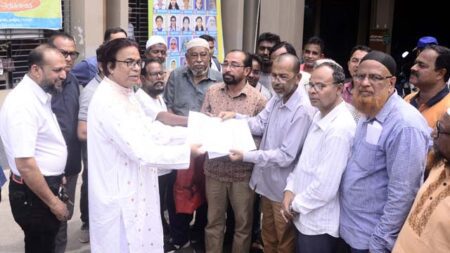 যশোর পৌরসভার ৭ নম্বার ওয়ার্ডে নাগরিক সুবিধা না পাওয়ায় ক্ষুব্ধ