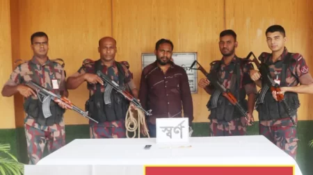 চুয়াডাঙ্গায় ৭টি স্বর্ণের বারসহ আটক ১