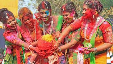 আজ দোল উৎসব
