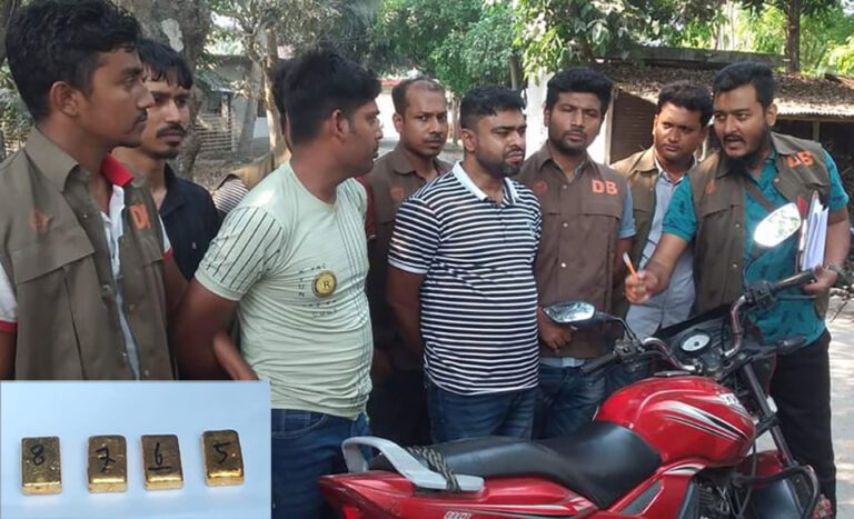 ঝিকরগাছায় ৮০ লক্ষ টাকা মূল্যের ৪ স্বর্ণের বার উদ্ধার আটক ২