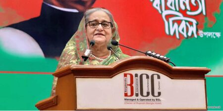 বিএনপি মনে করে দেশের বাইরে থেকে কেউ এসে ক্ষমতায় বসিয়ে দেবে: প্রধানমন্ত্রী