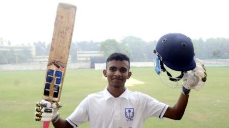আদ্রিব জামান বর্ণ