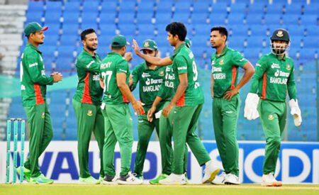৭৭ রানের জয়ে সিরিজ বাংলাদেশের