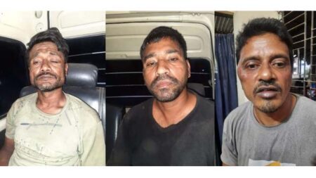 ঝিকরগাছায় মোটরসাইকেল চোর চক্রের তিন সদস্যকে গণপিটুনি 