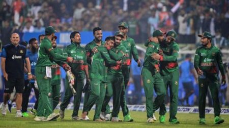 দুই পরিবর্তন নিয়ে ‘বাংলাওয়াশ’ মিশনে নামল বাংলাদেশ