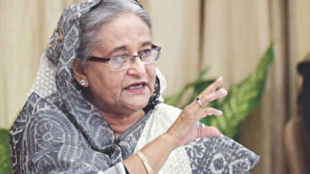 বিশ্ব সম্প্রদায়ের উচিত ইউক্রেনে যুদ্ধ বন্ধে পদক্ষেপ নেওয়া: সিএনএনকে প্রধানমন্ত্রী