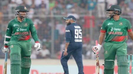 ১৩২ রানে হেরে সিরিজ হাতছাড়া