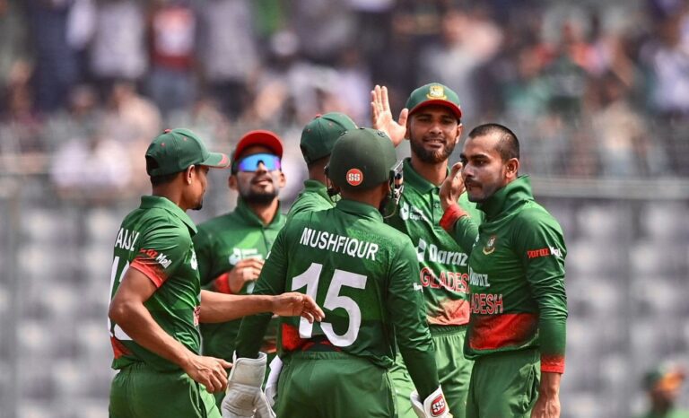 বিশ্বচ্যাম্পিয়নদের বিপক্ষে আজ ইতিহাস গড়ার হাতছানি