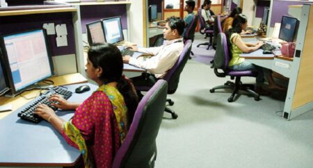 সোমবার থেকে নতুন সময়সূচিতে অফিস-ব্যাংক