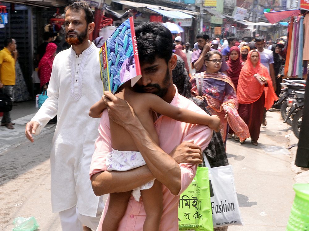 দাবদাহে হাঁসফাঁস