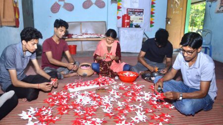 বর্ষবরণ ঘিরে যেন প্রাণের ছোঁয়া লেগেছে সংস্কৃতির শহর যশোরে