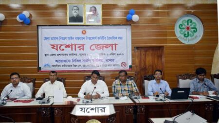 যশোরে তামাক পণ্য বিক্রয়ে আলাদা লাইসেন্স দেয়ার প্রস্তাব