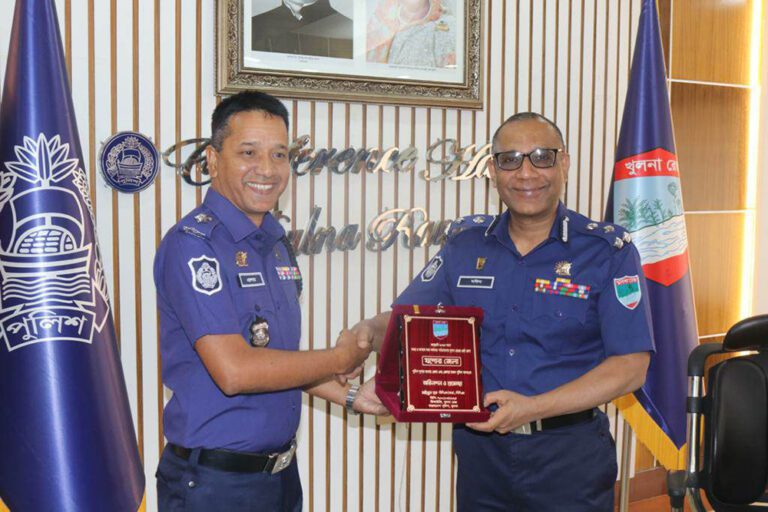 অপরাধ দমনে খুলনা রেঞ্জে শ্রেষ্ঠ যশোর জেলা পুলিশ