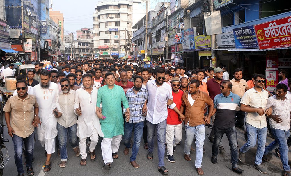 আজকের ছবি : ১৭ মে ২০২৩