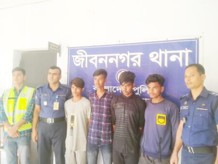 জীবননগরে অপহৃত তিন স্কুলছাত্রীকে উদ্ধার, চারজন আটক Jibannagar