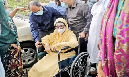 আগামীকাল বাসায় ফিরছেন খালেদা