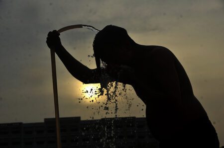 তীব্র গরমে বাড়ছে রোগ-ব্যাধি
