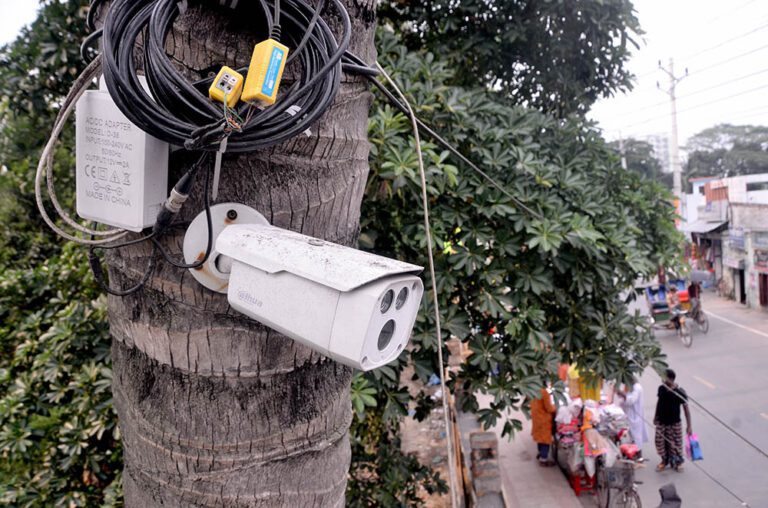 যশোরে ৩ বছর ধরে অকেজো ২১০টি সিসি ক্যামেরা