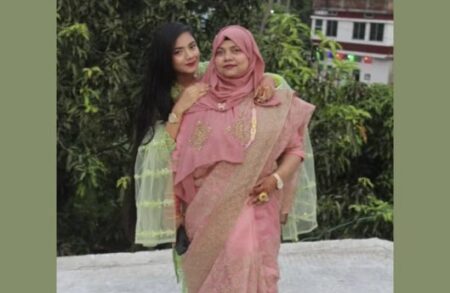 মা-মেয়েকে কুপিয়ে হত্যা, আটক ১