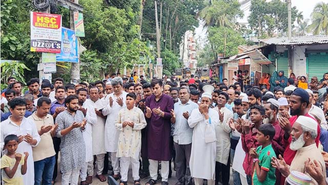 যশোর সদর উপজেলা চেয়ারম্যান নীরার মৃত্যুবার্ষিকীতে দোয়া ও আলোচনা