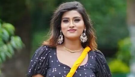 অভিনেত্রী আকাঙ্ক্ষার মৃত্যু ঘিরে নতুন রহস্য