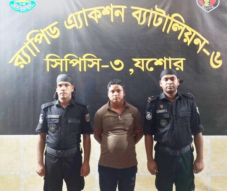 ইজিবাইক চালক রাশেদ হত্যার প্রধান অভিযুক্ত গ্রেফতার