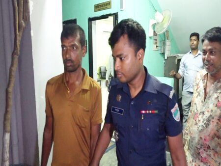 যশোরের বাস দুর্ঘটনার সেই ঘাতক চালকের আত্মসমর্পণ