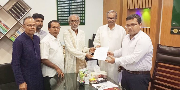 ভবদহ অঞ্চলকে মহাবিপর্যয় থেকে রক্ষায় প্রধানমন্ত্রীর হস্তক্ষেপের দাবি 